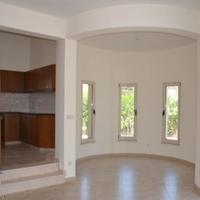Townhouse in Republic of Cyprus, Eparchia Pafou, Nicosia, 127 sq.m.