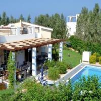 Townhouse in Republic of Cyprus, Eparchia Pafou, Nicosia, 111 sq.m.