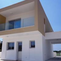 Townhouse in Republic of Cyprus, Eparchia Pafou, Nicosia, 188 sq.m.