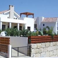 Townhouse in Republic of Cyprus, Lemesou, Nicosia, 124 sq.m.