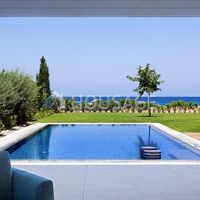 Villa in Republic of Cyprus, Eparchia Pafou, 425 sq.m.