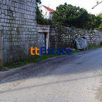 Дом на первой линии моря/озера в Черногории, 650 кв.м.