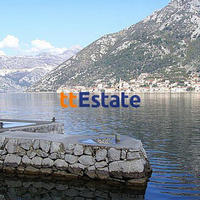 House at the first line of the sea / lake in Montenegro, 650 sq.m.