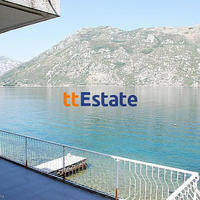 Дом на первой линии моря/озера в Черногории, 300 кв.м.