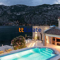 Дом в Черногории, 554 кв.м.