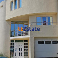 Дом в Черногории, Котор, 404 кв.м.