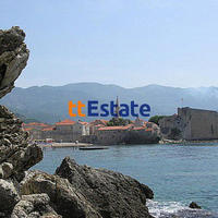 Other commercial property in Montenegro, Budva, 514 sq.m.