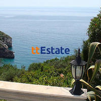 Дом в Черногории, 270 кв.м.