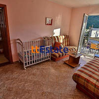 Другая коммерческая недвижимость в Черногории, Котор, 373 кв.м.