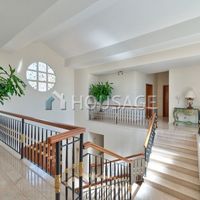 Villa in Republic of Cyprus, Lemesou, 585 sq.m.