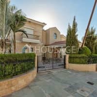 Villa in Republic of Cyprus, Lemesou, 585 sq.m.