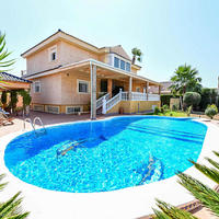 Вилла в Испании, Валенсия, Аликанте, 360 кв.м.