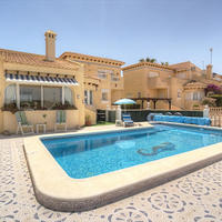 Villa in Spain, Comunitat Valenciana, Alicante, 192 sq.m.