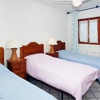 Villa in Spain, Comunitat Valenciana, Alicante, 196 sq.m.