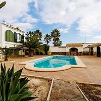 Villa in Spain, Comunitat Valenciana, Alicante, 500 sq.m.