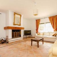 Villa in Spain, Comunitat Valenciana, Alicante, 500 sq.m.