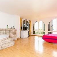 Villa in Spain, Comunitat Valenciana, Alicante, 500 sq.m.