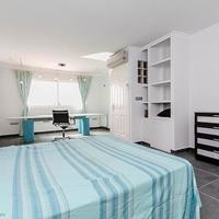 Villa in Spain, Comunitat Valenciana, Alicante, 500 sq.m.