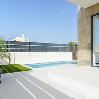 Villa in Spain, Comunitat Valenciana, Alicante, 114 sq.m.