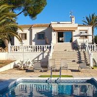Villa in Spain, Comunitat Valenciana, Alicante, 95 sq.m.