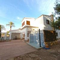 Villa in Spain, Comunitat Valenciana, Alicante, 236 sq.m.