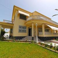 Villa in Spain, Comunitat Valenciana, Alicante, 250 sq.m.