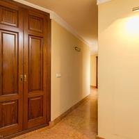 Apartment in Spain, Comunitat Valenciana, Alicante, 215 sq.m.