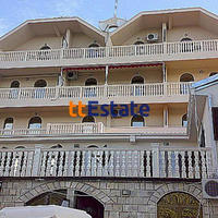 Квартира на второй линии моря/озера в Черногории, 104 кв.м.