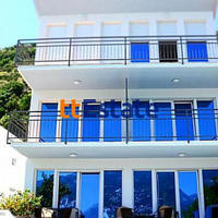 Дом в Черногории, 181 кв.м.