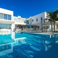 Villa in Republic of Cyprus, Lemesou, 330 sq.m.