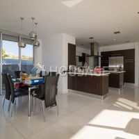 Villa in Republic of Cyprus, Lemesou, 330 sq.m.