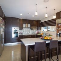 Villa in Republic of Cyprus, Lemesou, 490 sq.m.