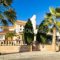 Вилла на Кипре, Лимасол, 800 кв.м.