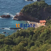 Земельный участок в Черногории