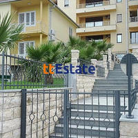 Flat in Montenegro, 94 sq.m.