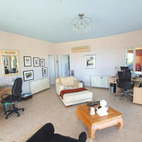 Villa in Republic of Cyprus, Eparchia Pafou, Nicosia, 450 sq.m.