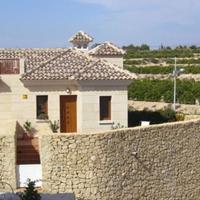 Townhouse in Spain, Comunitat Valenciana, Alicante, 155 sq.m.