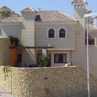 Townhouse in Spain, Comunitat Valenciana, Alicante, 155 sq.m.
