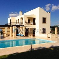Villa in Republic of Cyprus, Eparchia Pafou, 230 sq.m.