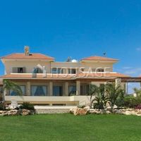 Вилла на Кипре, Протарас, 900 кв.м.