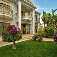 Villa in Republic of Cyprus, Lemesou, 220 sq.m.