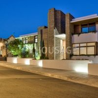 Villa in Republic of Cyprus, Lemesou, 800 sq.m.