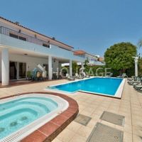 Villa in Republic of Cyprus, Eparchia Larnakas, 480 sq.m.