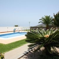 Villa in Spain, Canary Islands, Santa Cruz de Tenerife, 396 sq.m.