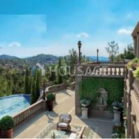 Вилла на Кипре, Лимасол, 2481 кв.м.