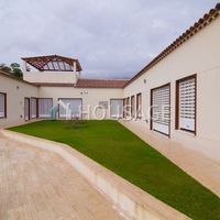 Villa in Spain, Canary Islands, Santa Cruz de Tenerife, 231430 sq.m.