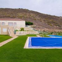 Villa in Spain, Canary Islands, Santa Cruz de Tenerife, 231430 sq.m.