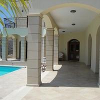 Villa in Republic of Cyprus, Lemesou, 1000 sq.m.