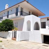 Villa in Republic of Cyprus, Nicosia, 450 sq.m.