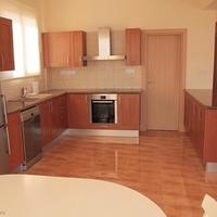 Villa in Republic of Cyprus, Eparchia Pafou, Nicosia, 200 sq.m.